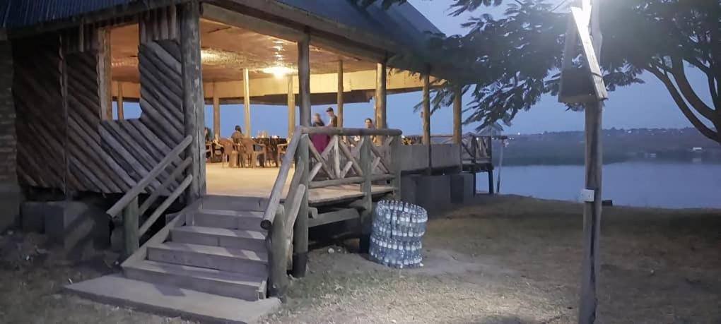 Tembo Safari Lodge Katunguru Dış mekan fotoğraf