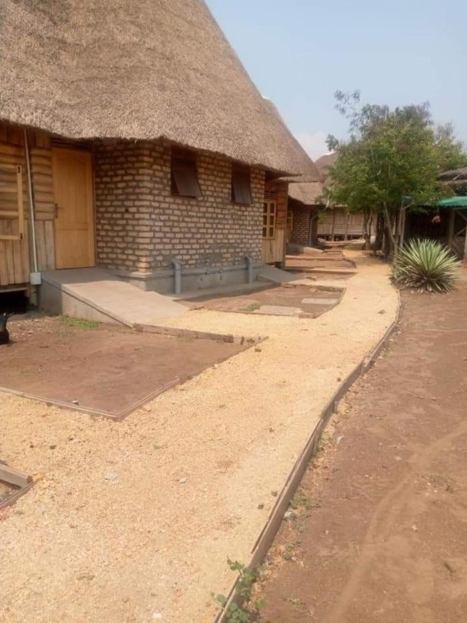 Tembo Safari Lodge Katunguru Dış mekan fotoğraf