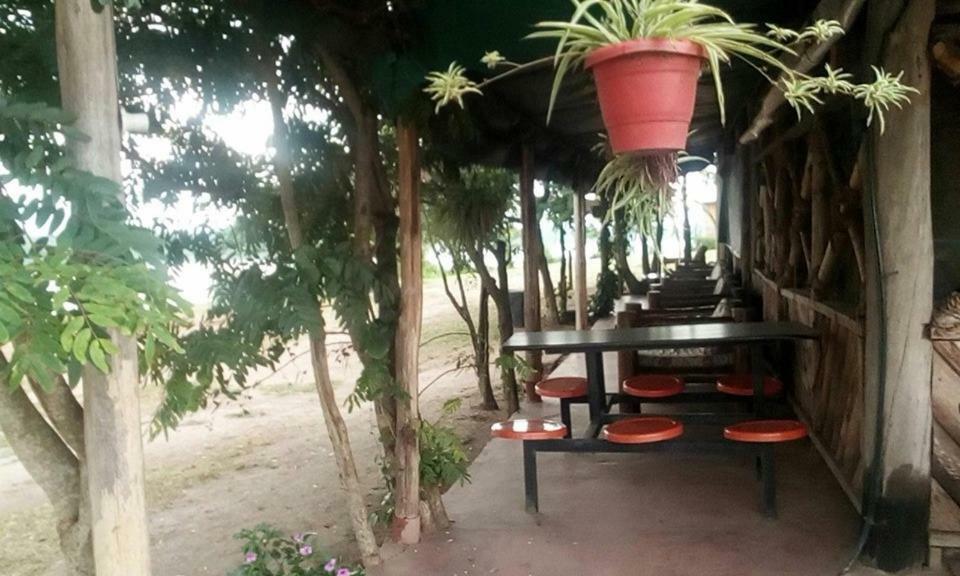 Tembo Safari Lodge Katunguru Dış mekan fotoğraf